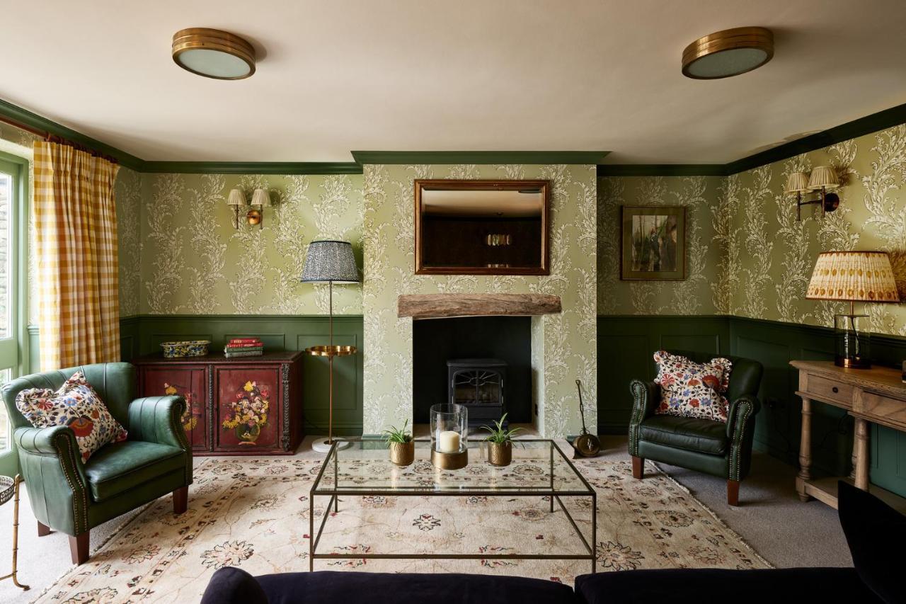 Townhouse Suites- Abbey Row Malmesbury Εξωτερικό φωτογραφία