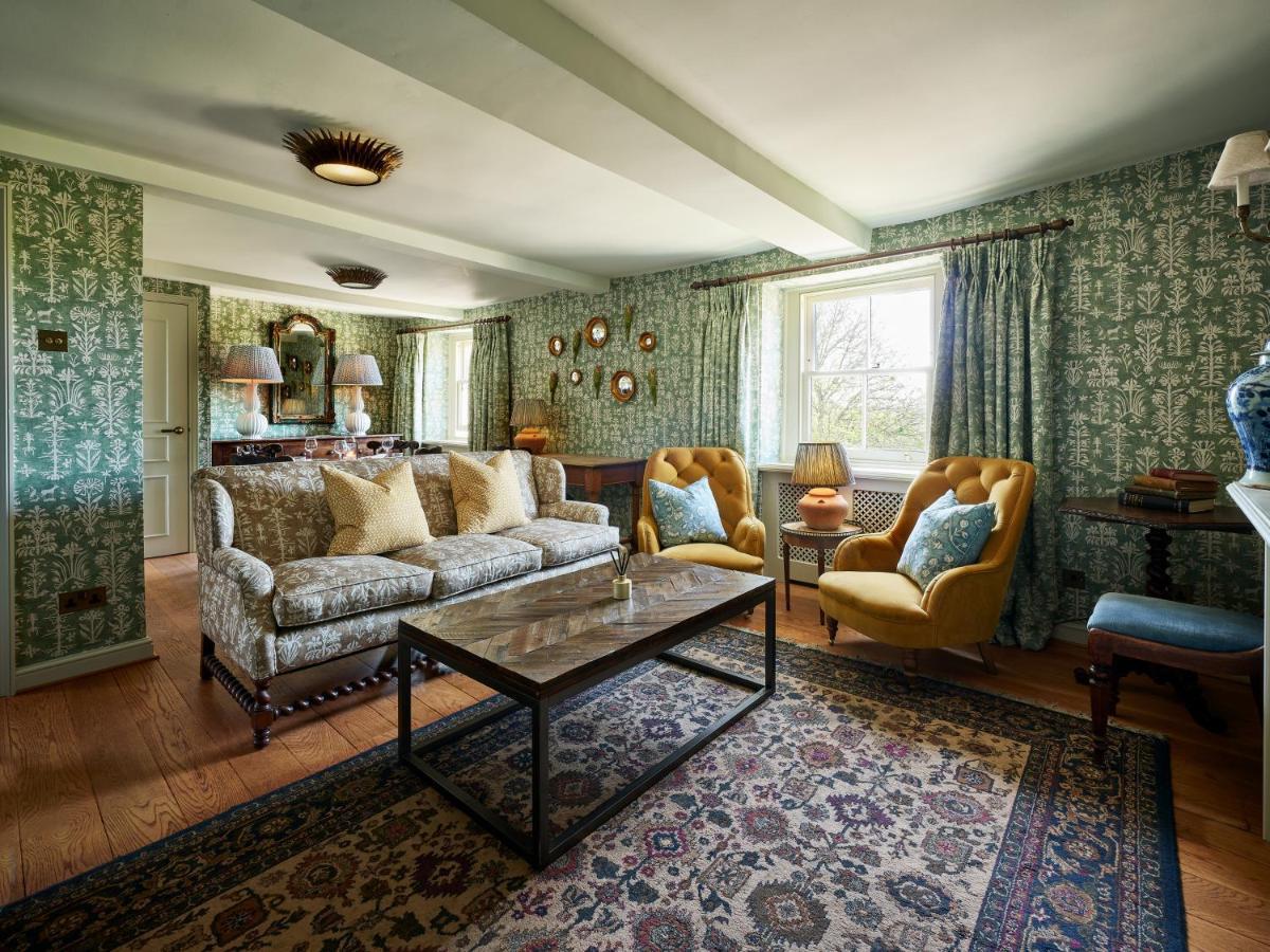Townhouse Suites- Abbey Row Malmesbury Εξωτερικό φωτογραφία