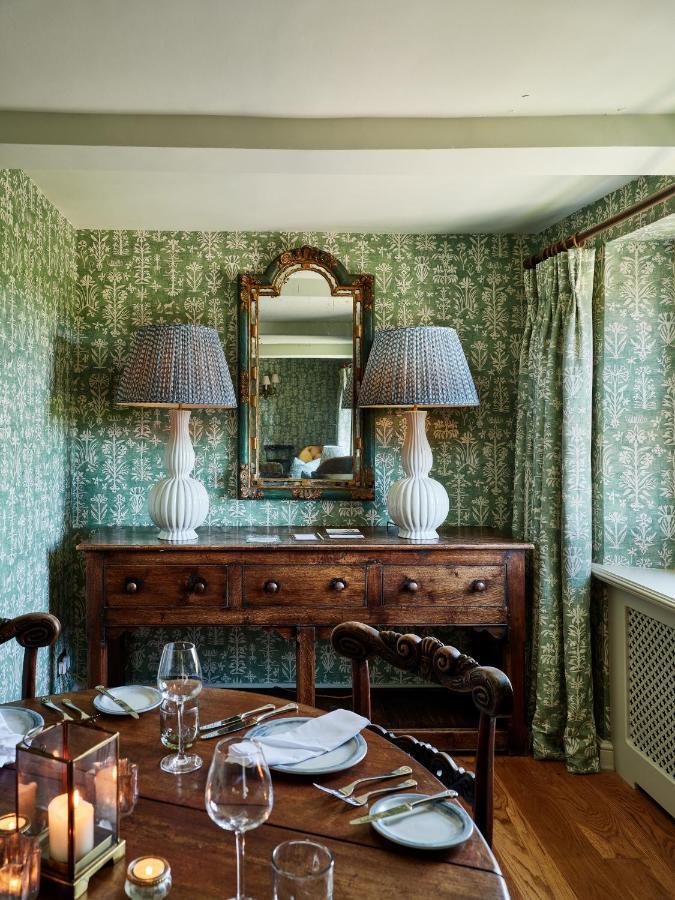 Townhouse Suites- Abbey Row Malmesbury Εξωτερικό φωτογραφία