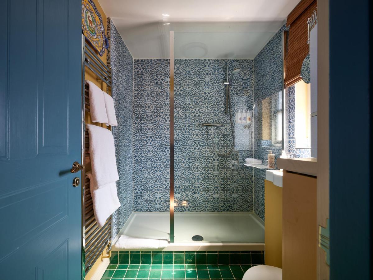 Townhouse Suites- Abbey Row Malmesbury Εξωτερικό φωτογραφία